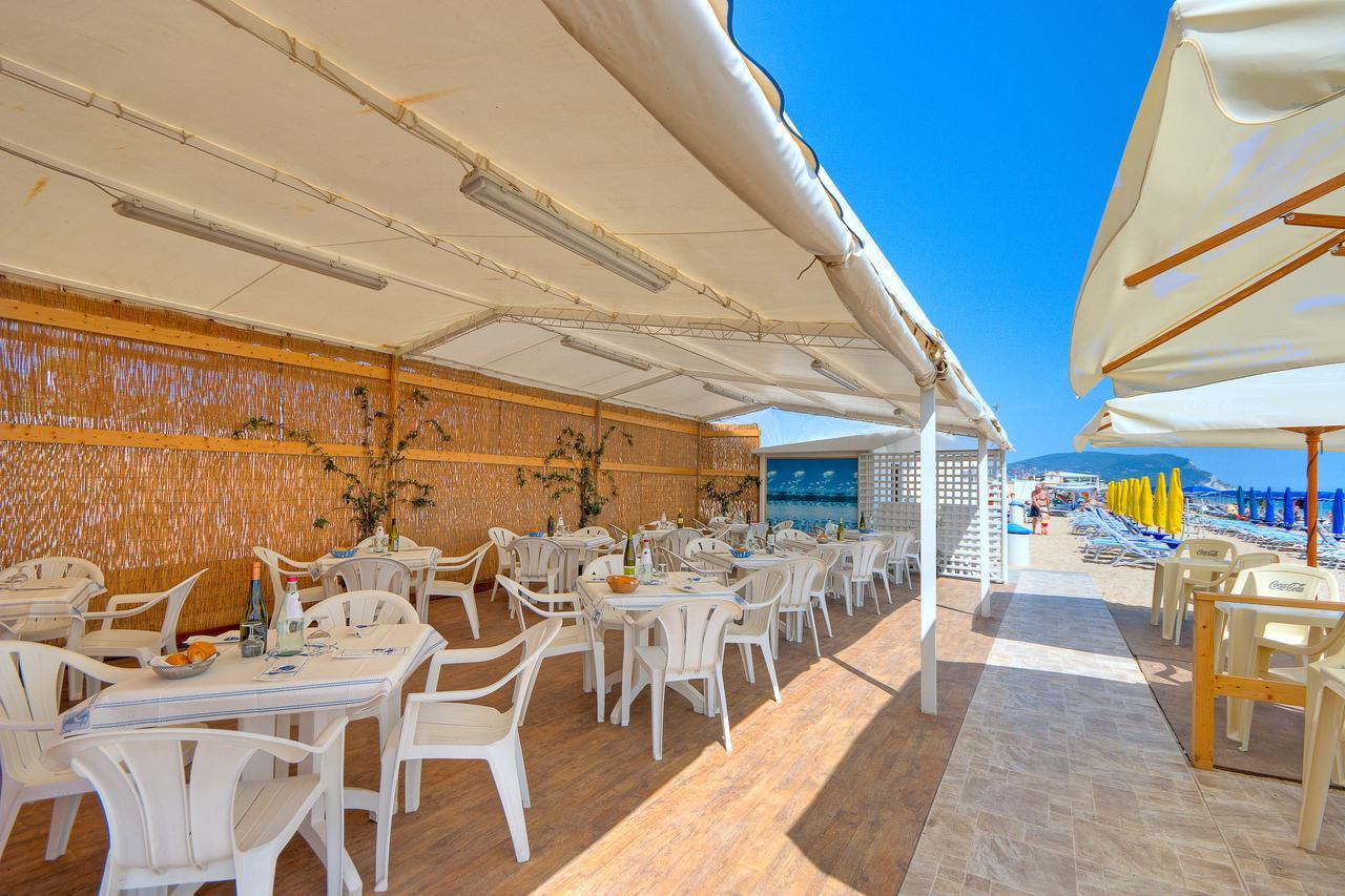 Residence I Giardini Del Conero Порто Реканати Екстериор снимка